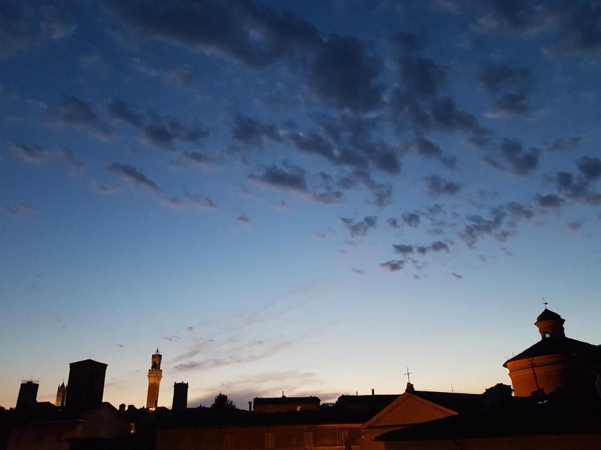 Un Terrazzo Sulla Magia Leilighet Siena Eksteriør bilde